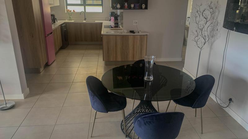 3 Bedroom Property for Sale in Sandown Western Cape